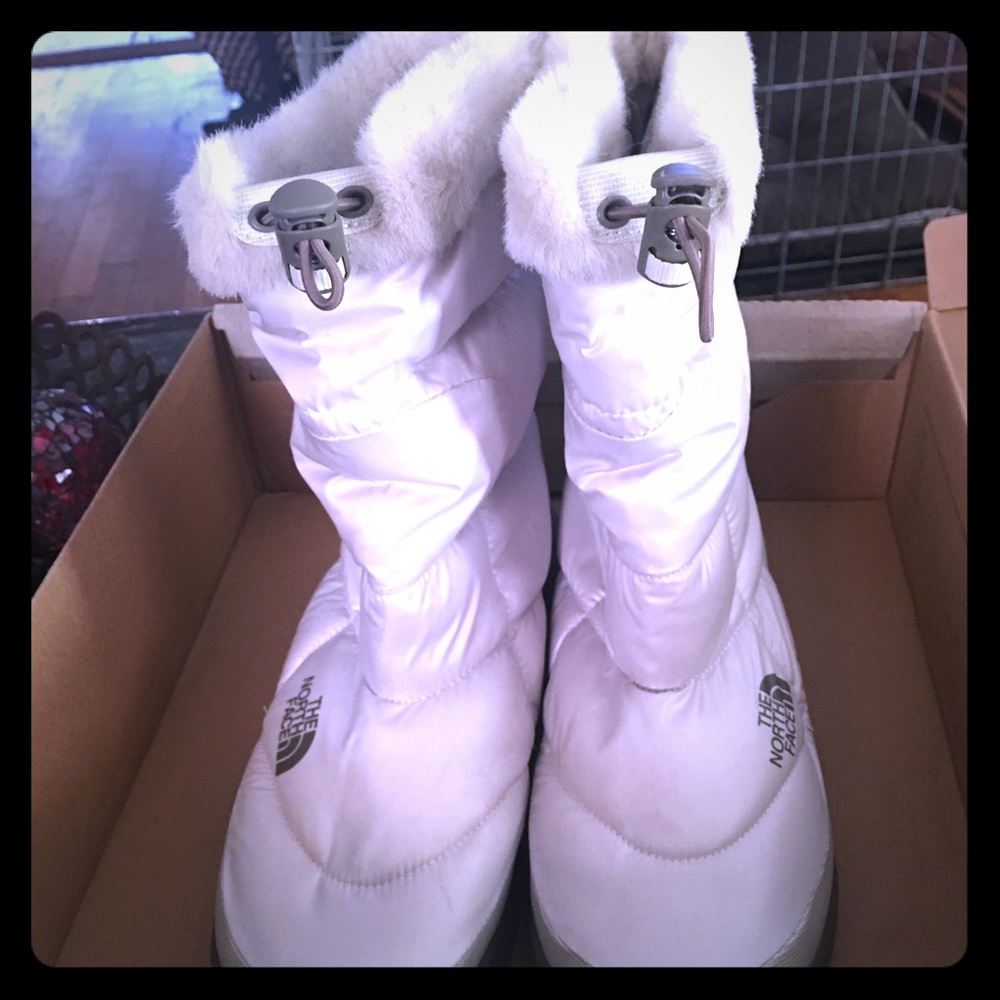White North Face Winter Boots